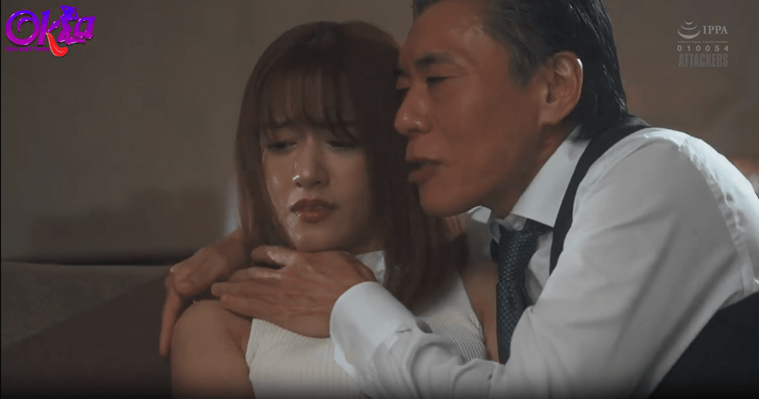 Sếp Địt Tơi Tả Vợ Nhân Viên Trong Trò Chơi Dục Vọng